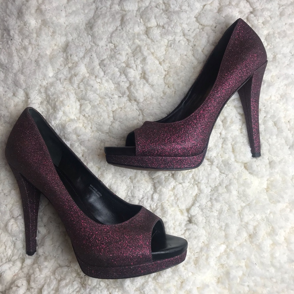 vera wang • red black glitter peep toe heel shoes